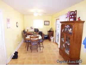 5785 Old Jacksonville Road Springfield, IL 62711 - Photo 6 of 8 Gallery Image 6