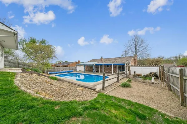 $358,000 | 21 Farmcrest Drive, Cecil, PA 15321