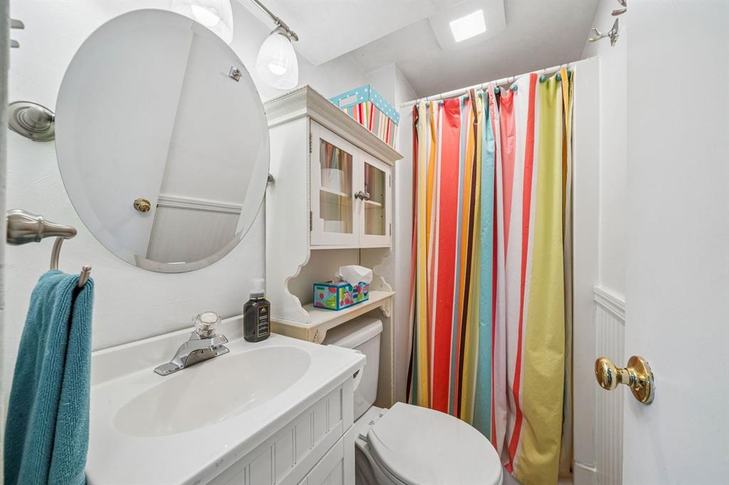 21 Farmcrest Drive Cecil, PA 15321 - Photo 23 of 30