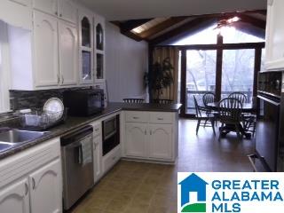 924 Ridgewood Circle Birmingham, AL 35235 - Photo 18 of 38
