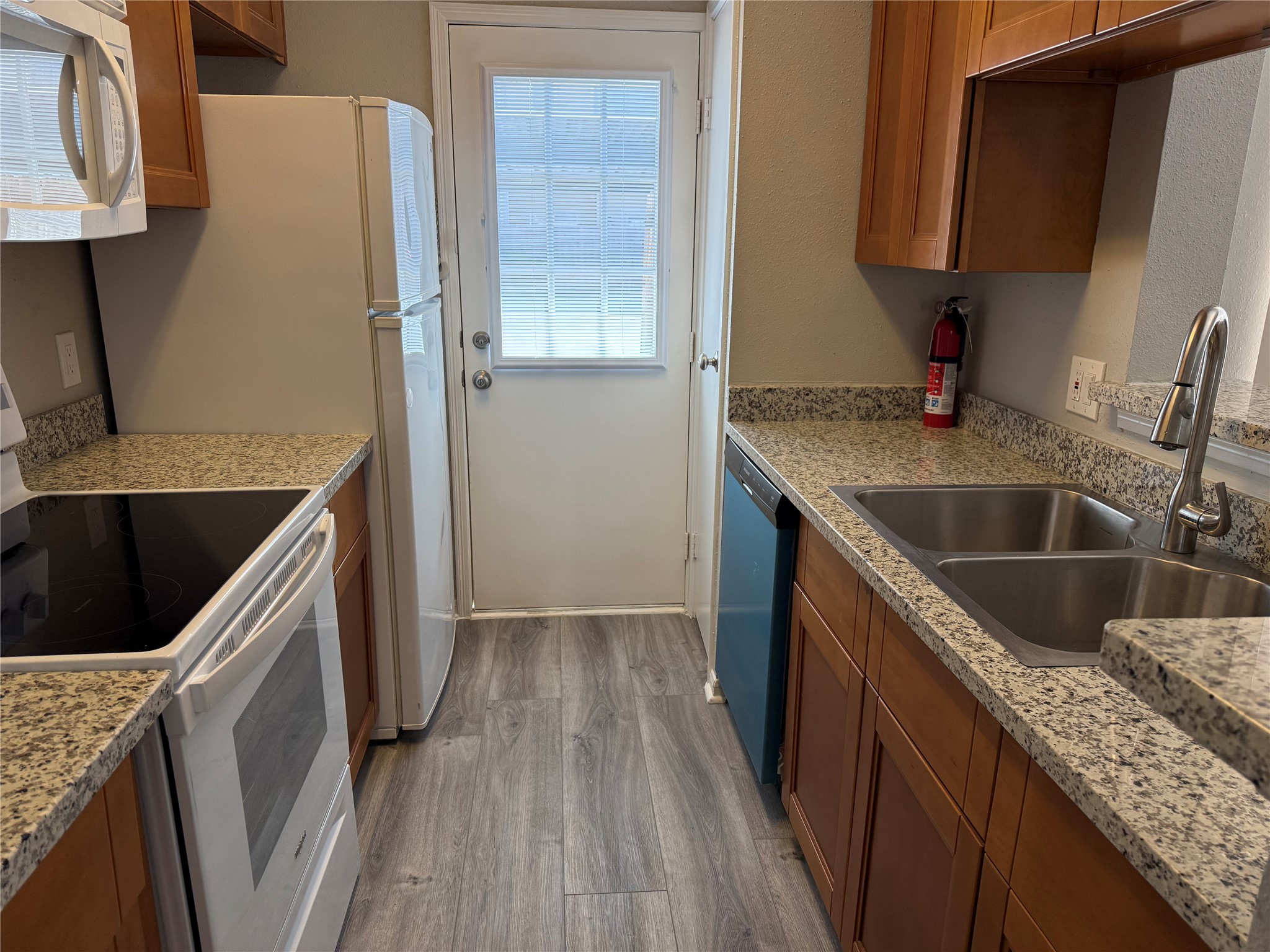 7575 Cambridge Street, Unit 2804 Houston, TX 77054 - Photo 11 of 38