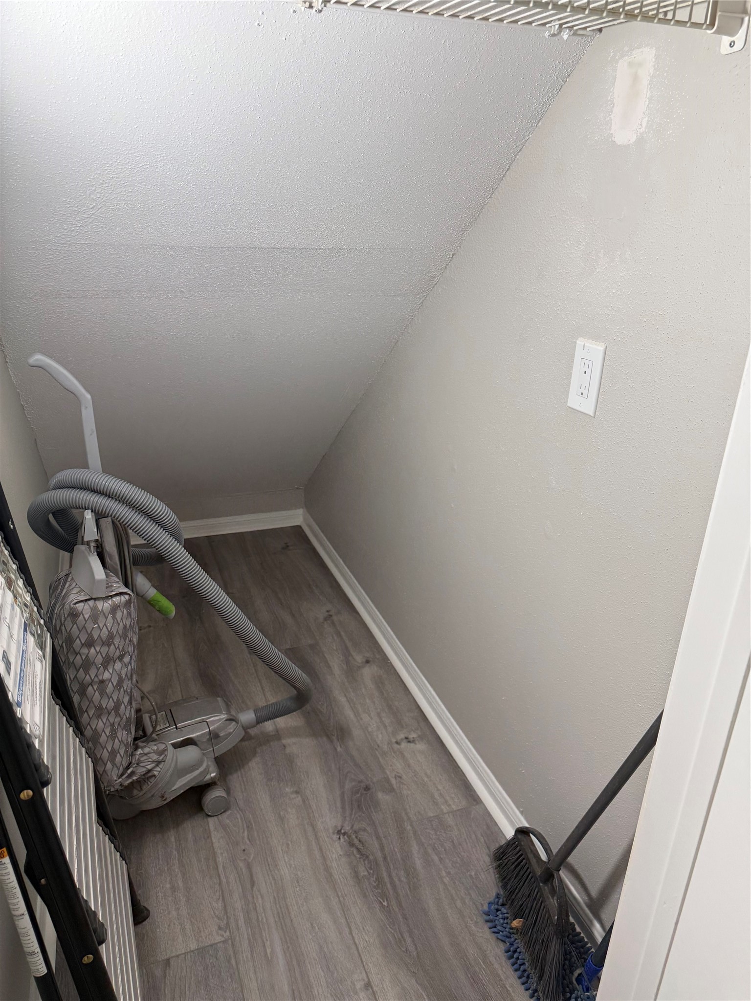 7575 Cambridge Street, Unit 2804 Houston, TX 77054 - Photo 17 of 38