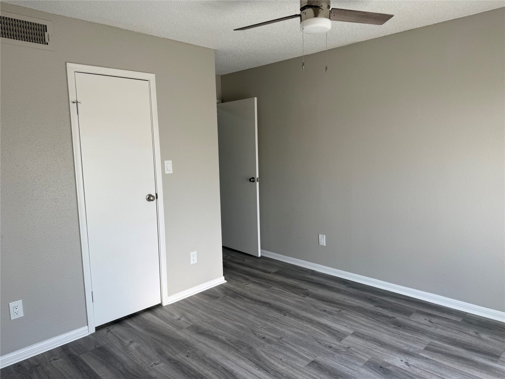 7575 Cambridge Street, Unit 2804 Houston, TX 77054 - Photo 31 of 38