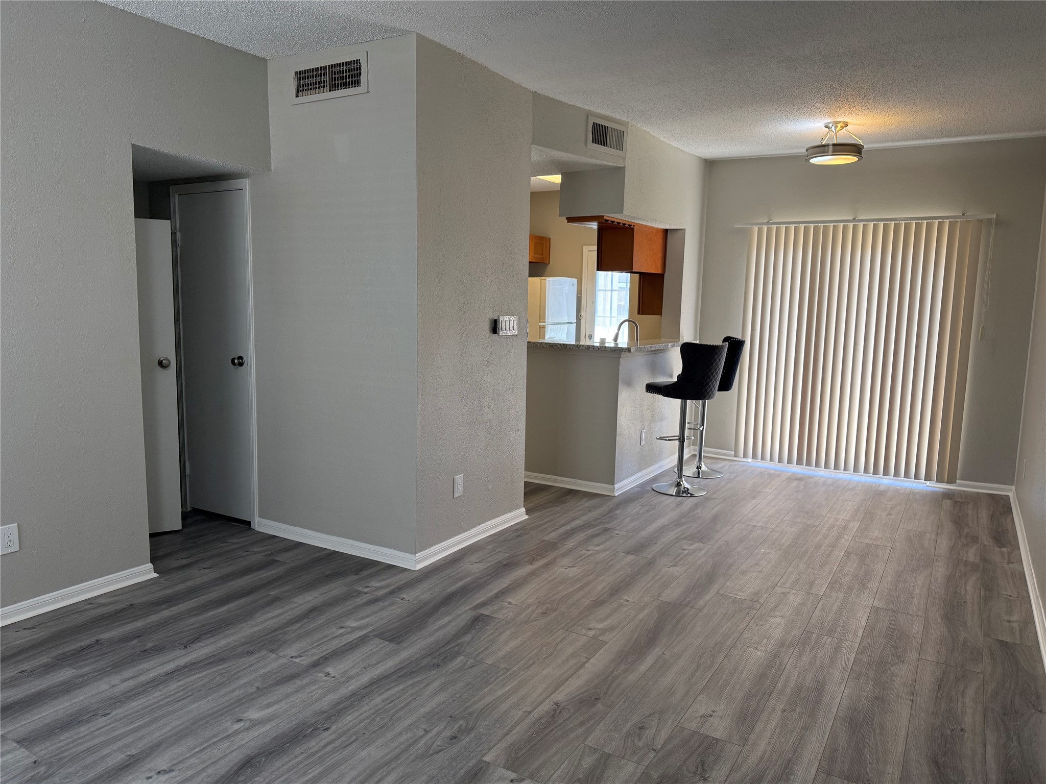 7575 Cambridge Street, Unit 2804 Houston, TX 77054 - Photo 6 of 38