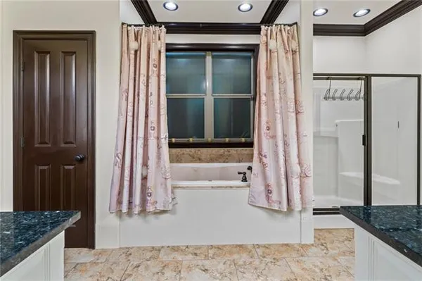 $575,000 | 262 Riverwood Drive, Houma, LA 70360