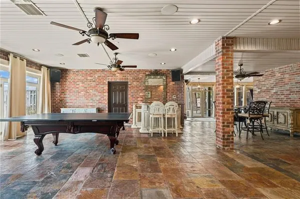 $575,000 | 262 Riverwood Drive, Houma, LA 70360