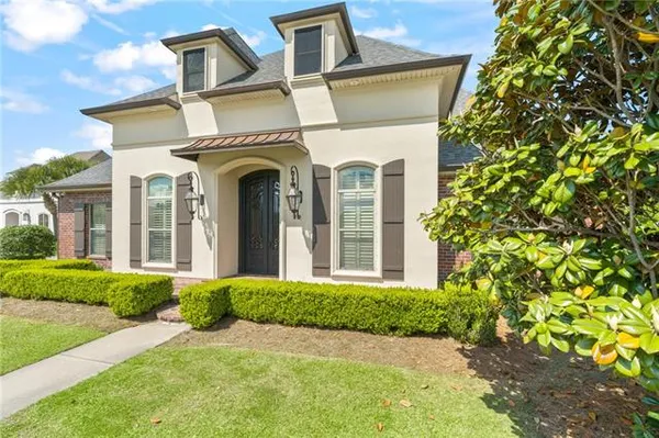 $575,000 | 262 Riverwood Drive, Houma, LA 70360