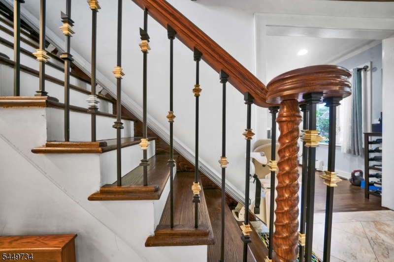 1010 Coolidge Road Elizabeth, NJ 07208 - Photo 14 of 43