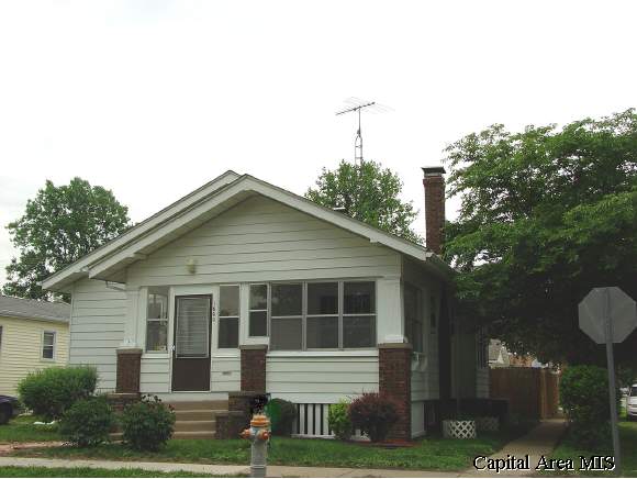 1600 E Keys Springfield, IL 62702 - Photo 1 of 9
