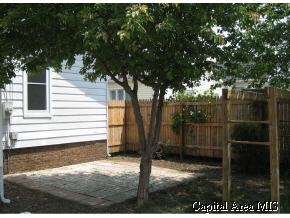 1600 E Keys Springfield, IL 62702 - Photo 3 of 9