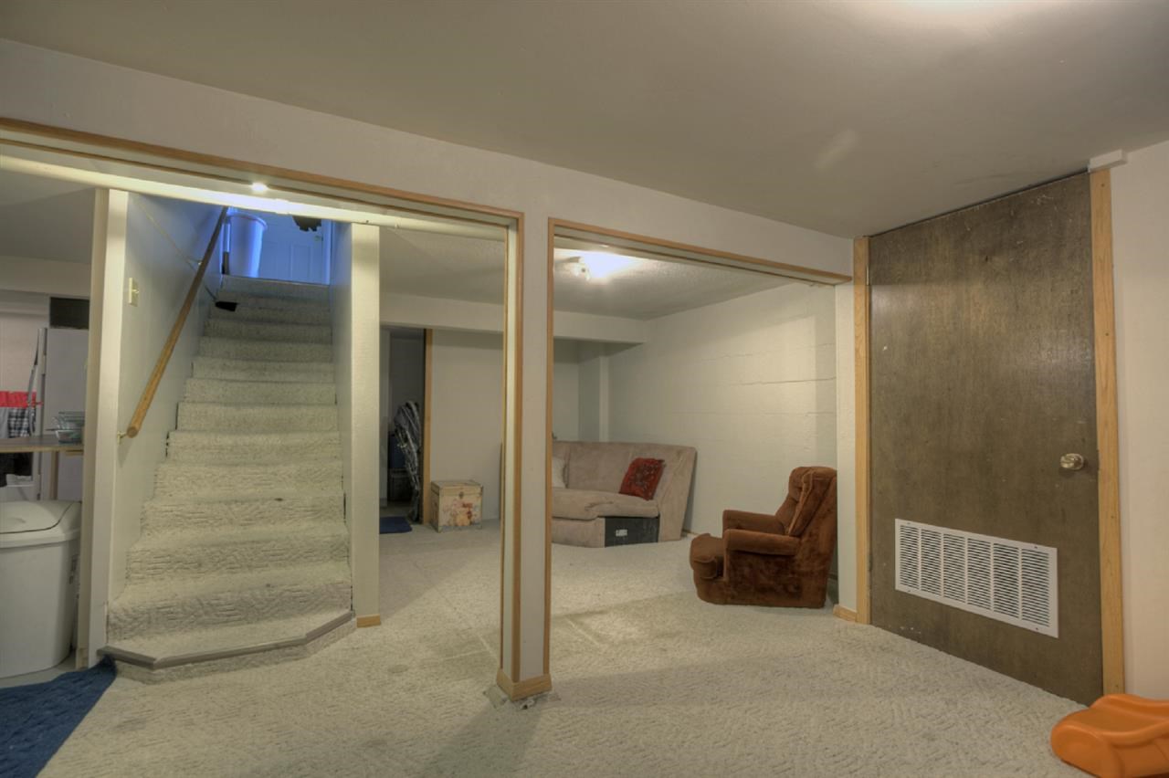 1423 North Vista Road Spokane Valley, WA 99212 - Photo 8 of 14