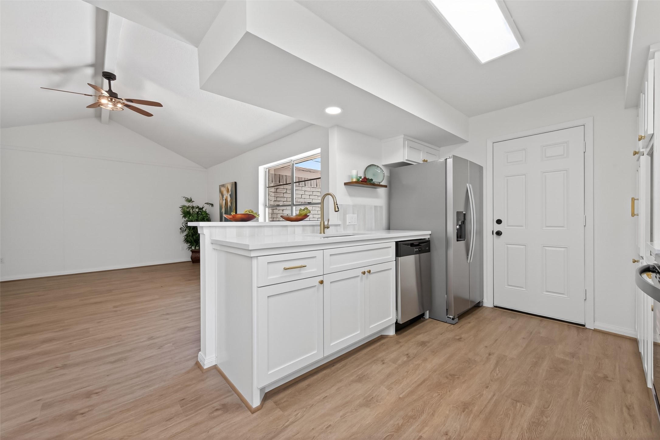 503 Allison Street Conroe, TX 77303 - Photo 12 of 34