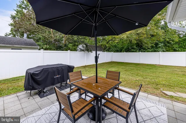 $449,900 | 128 Robins Run West, Swedesboro, NJ 08085