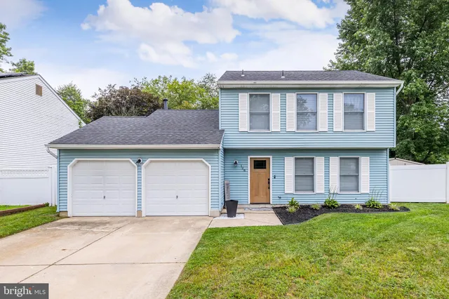 $449,900 | 128 Robins Run West, Swedesboro, NJ 08085