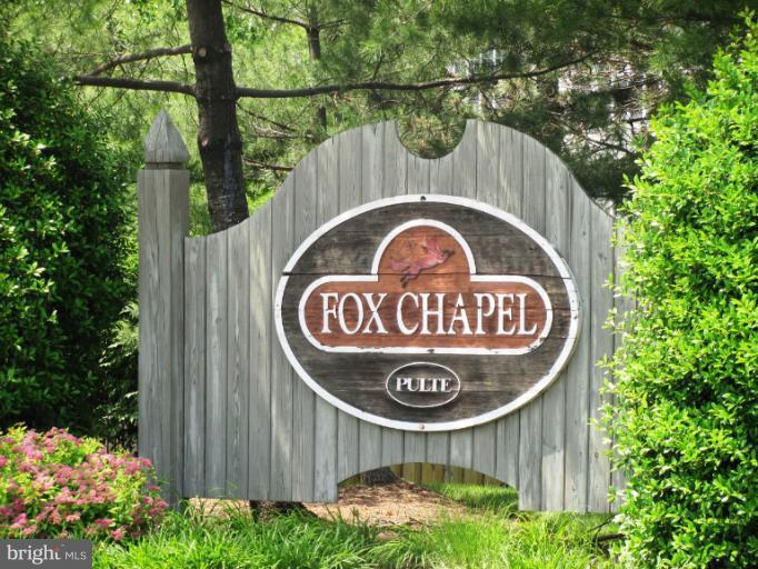 106 Fort Evans Road Southeast, Unit D Leesburg, VA 20175 - Photo 2 of 3 Community Entrance