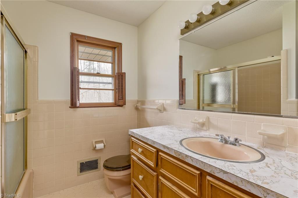3920 River Ridge Road Pfafftown, NC 27040 - Photo 16 of 29 Gallery Image 16