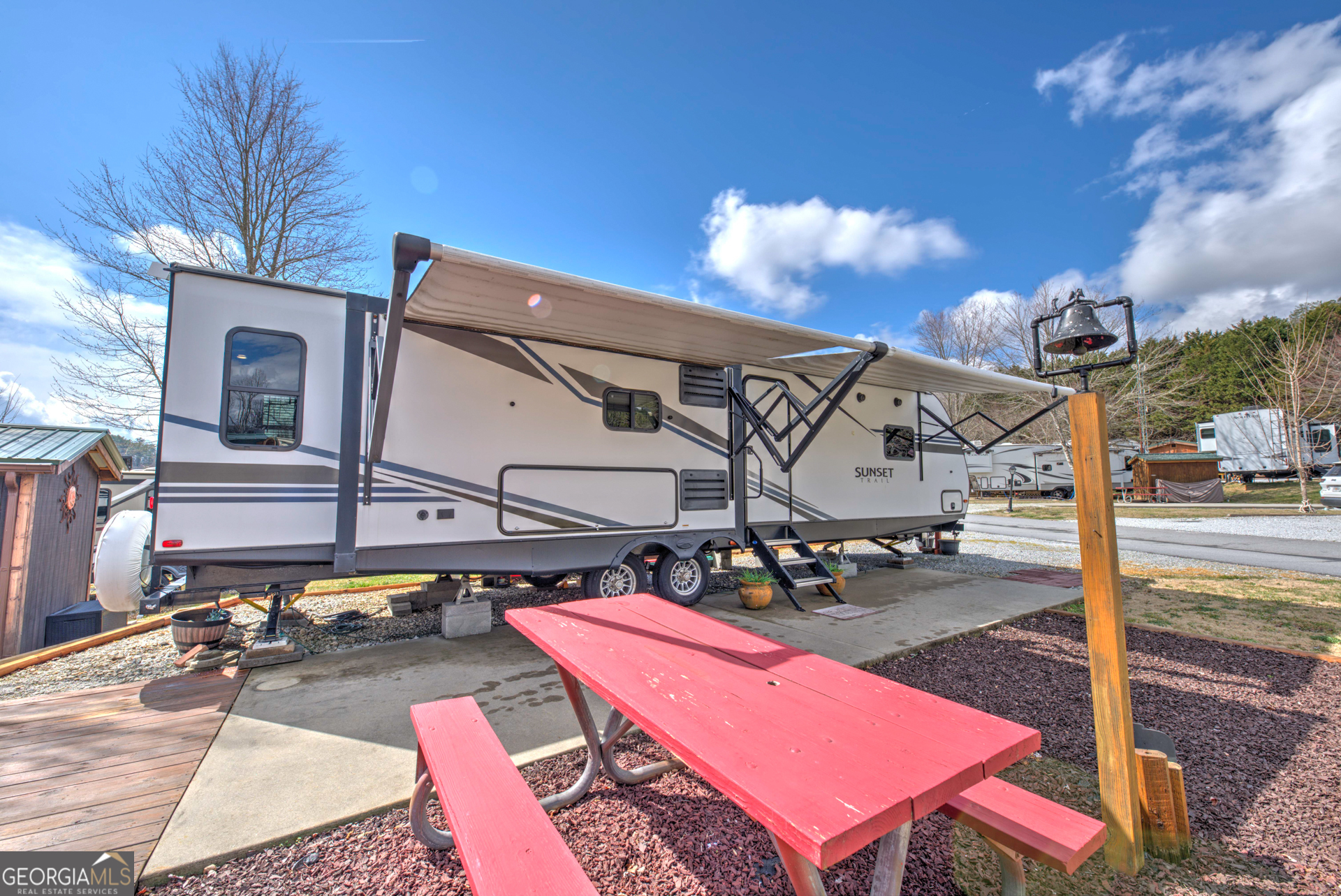 46 Holiday Rambler Lane Dillard, GA 30537 - Photo 2 of 19