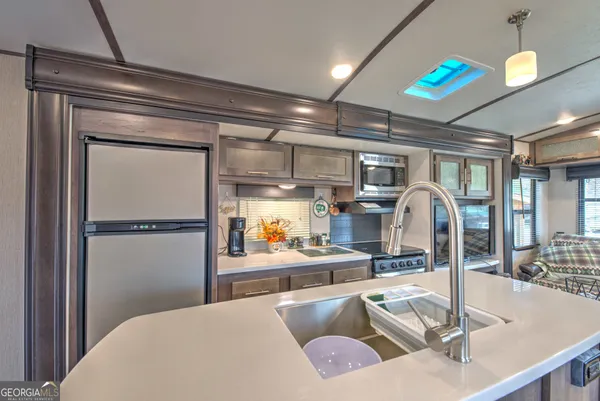 $75,000 | 46 Holiday Rambler Lane, Dillard, GA 30537