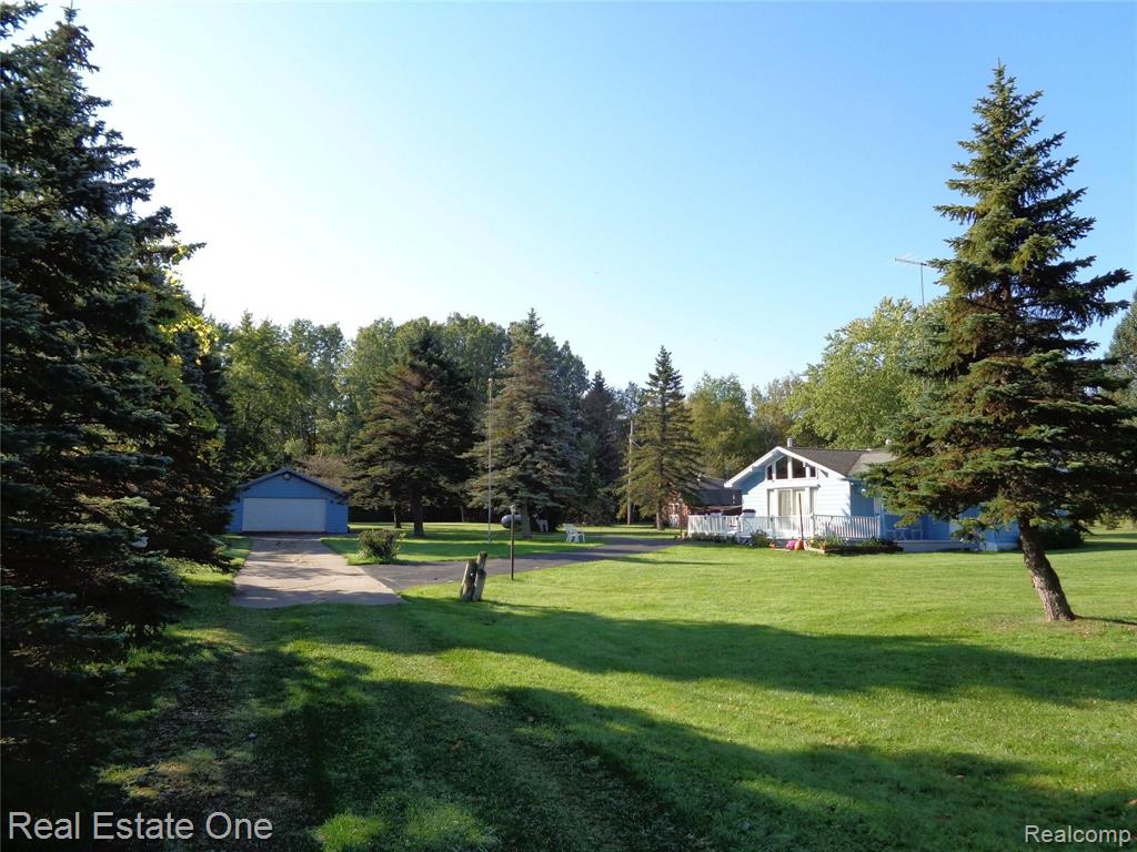5960 Mills Road Deckerville, MI 48427 - Photo 7 of 79