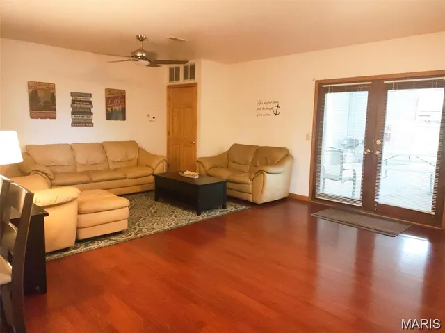 $425,000 | 677 State Hwy AA, Piedmont, MO 63957