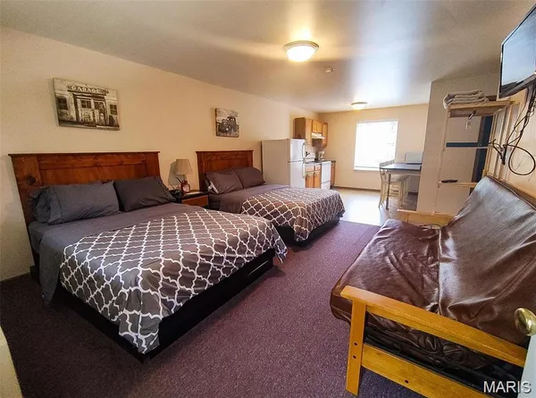 $425,000 | 677 State Hwy AA, Piedmont, MO 63957