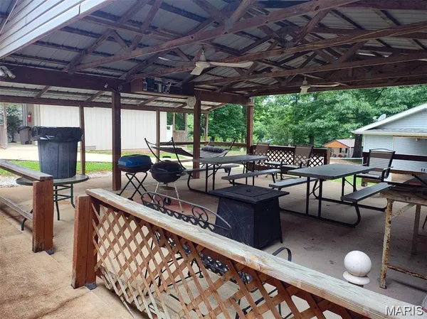 $425,000 | 677 State Hwy AA, Piedmont, MO 63957