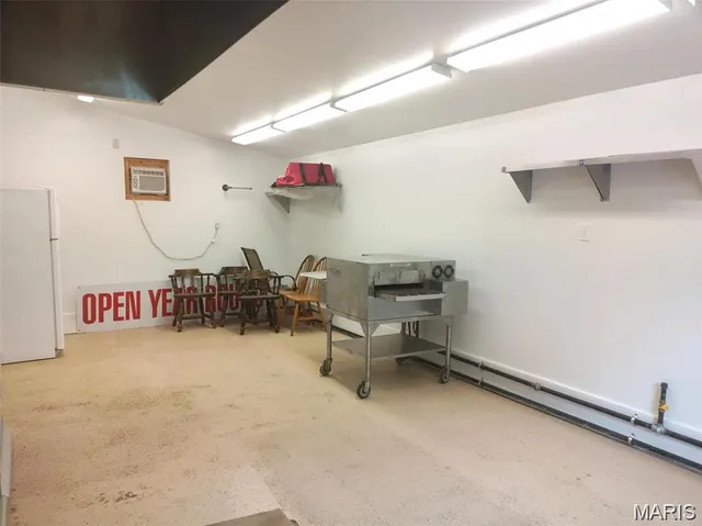 $425,000 | 677 State Hwy AA, Piedmont, MO 63957