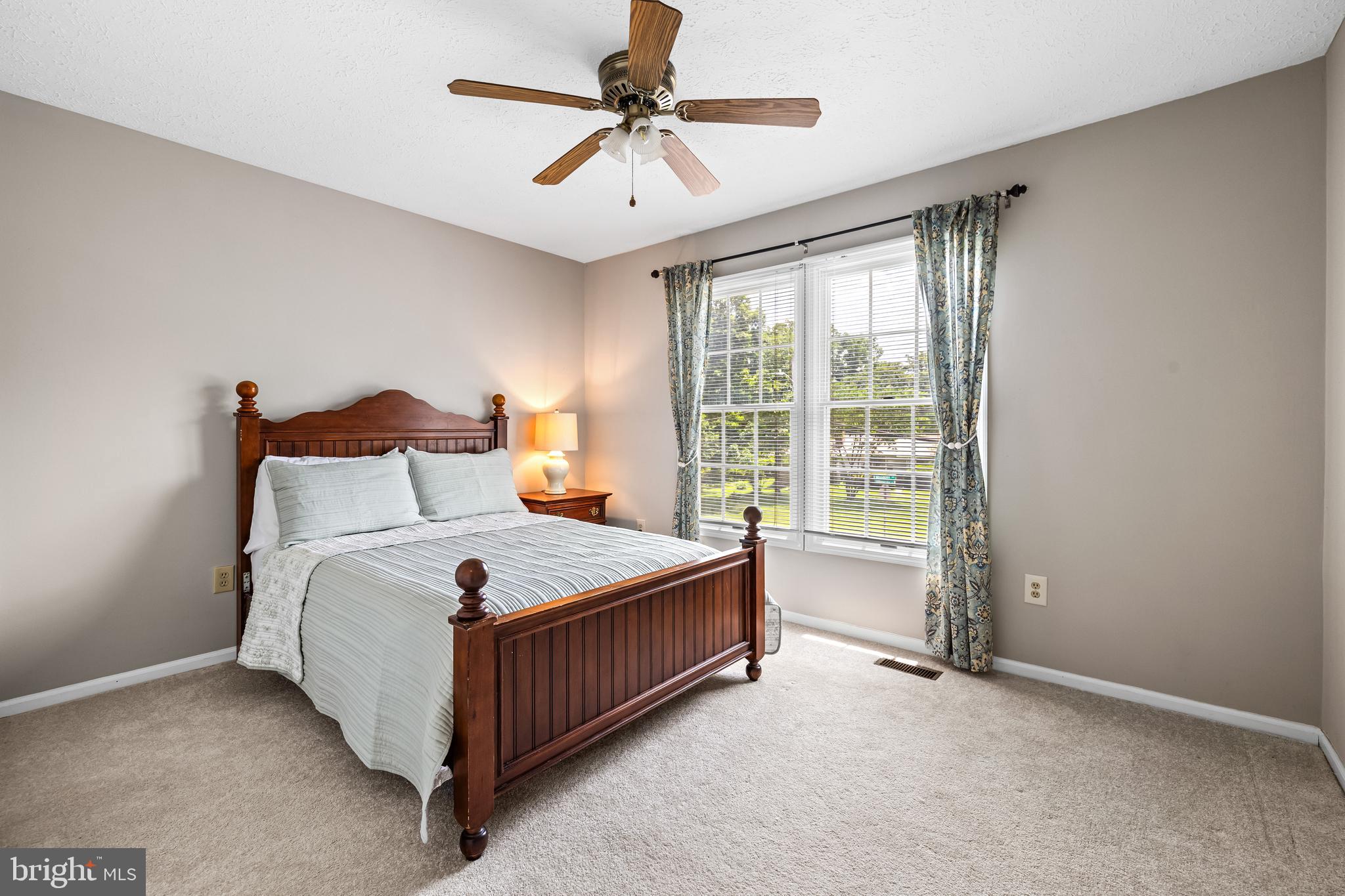 7040 Johnnycake Road Baltimore, MD 21228 - Photo 16 of 31 Bedroom 2