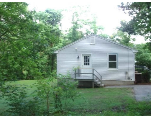 39 Dane Avenue Worcester, MA 01607 - Photo 3 of 7 Gallery Image 3
