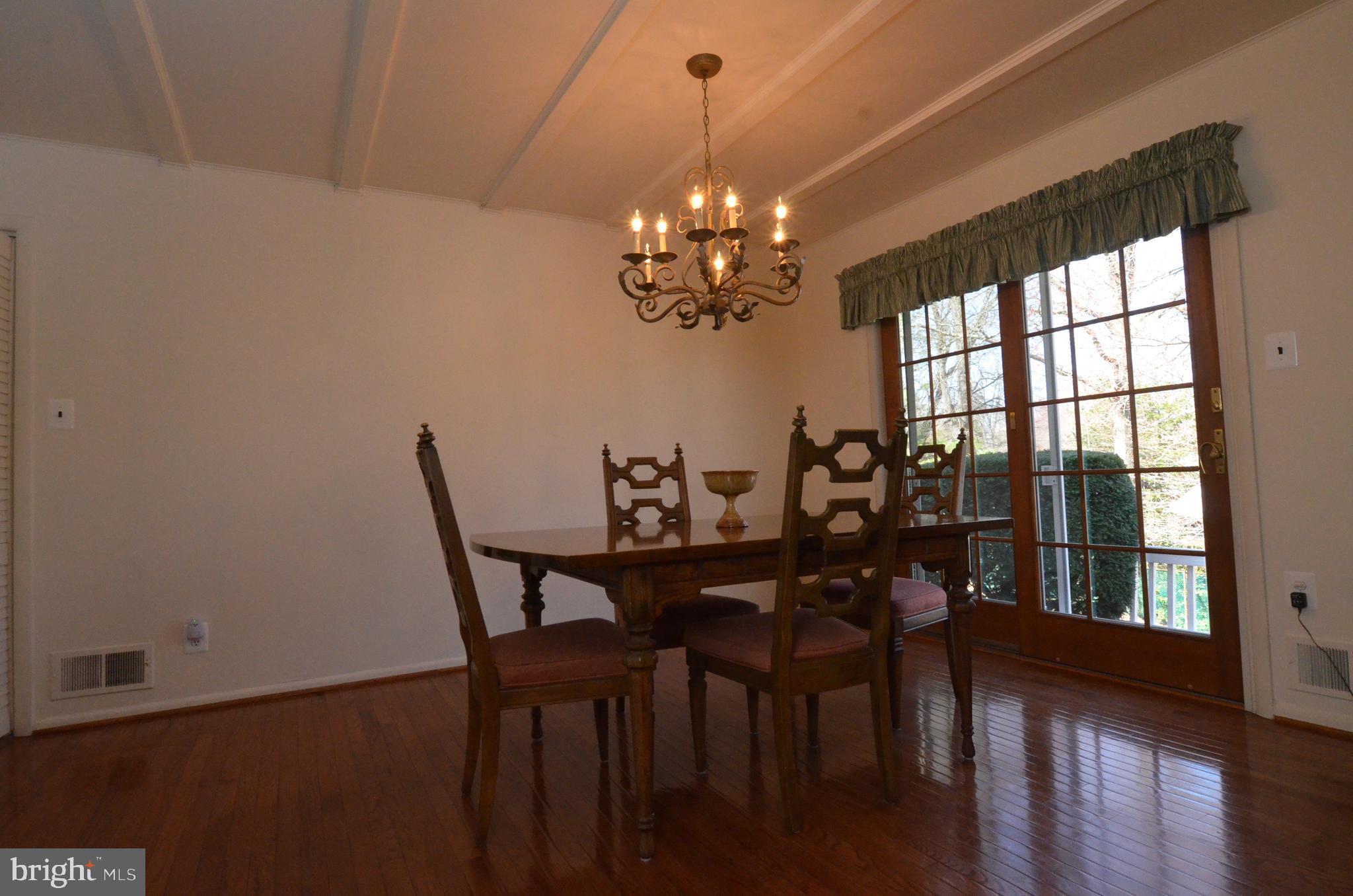 307 Hannes Street Silver Spring, MD 20901 - Photo 14 of 37