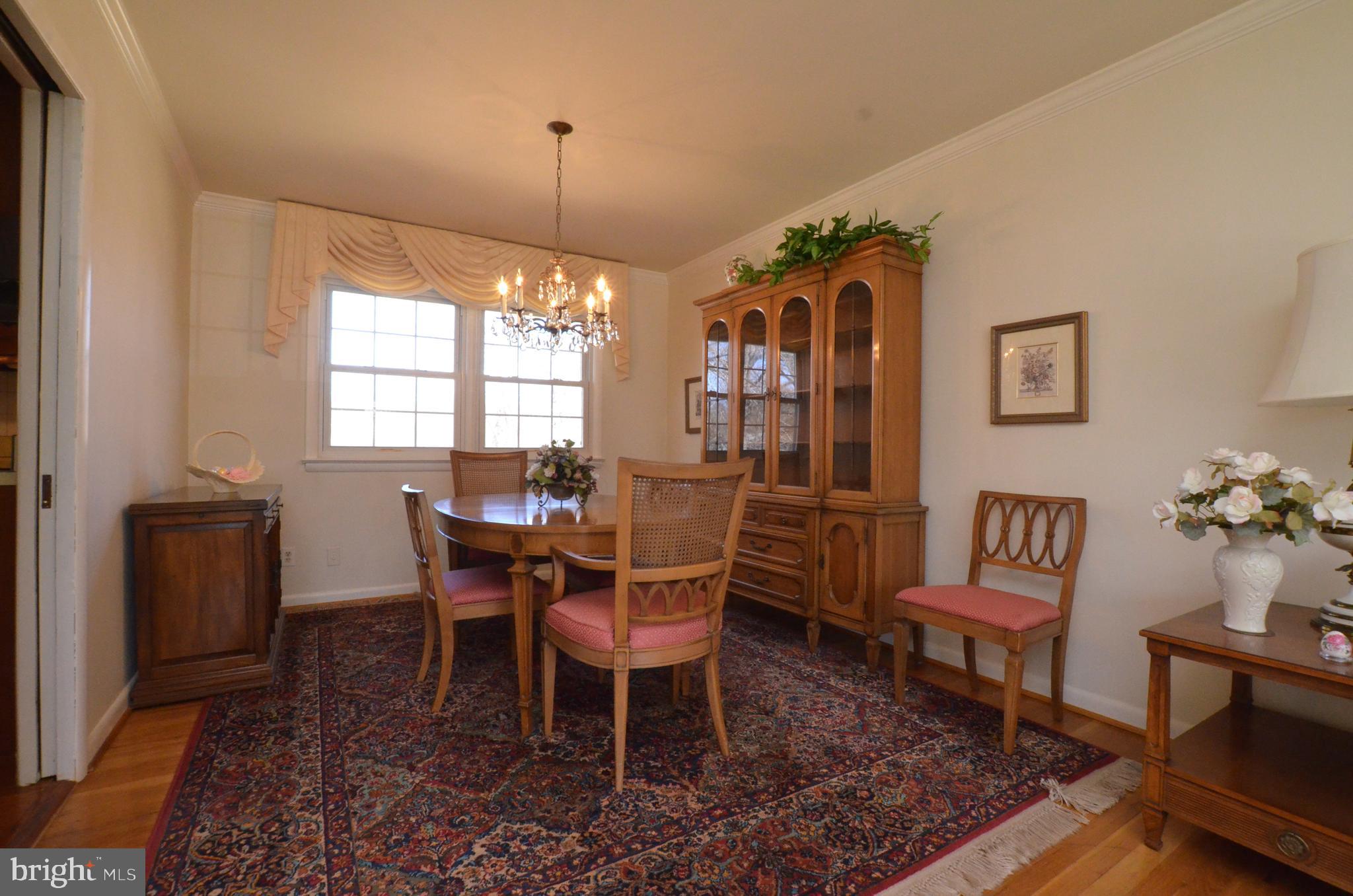 307 Hannes Street Silver Spring, MD 20901 - Photo 8 of 37