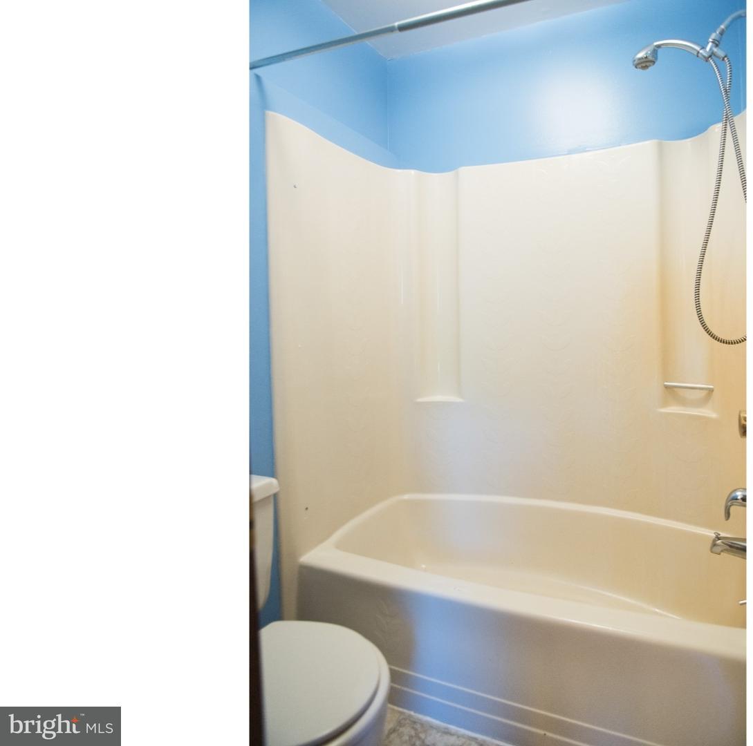 648 Dutch Neck Road Middletown, DE 19709 - Photo 14 of 25 Bathroom