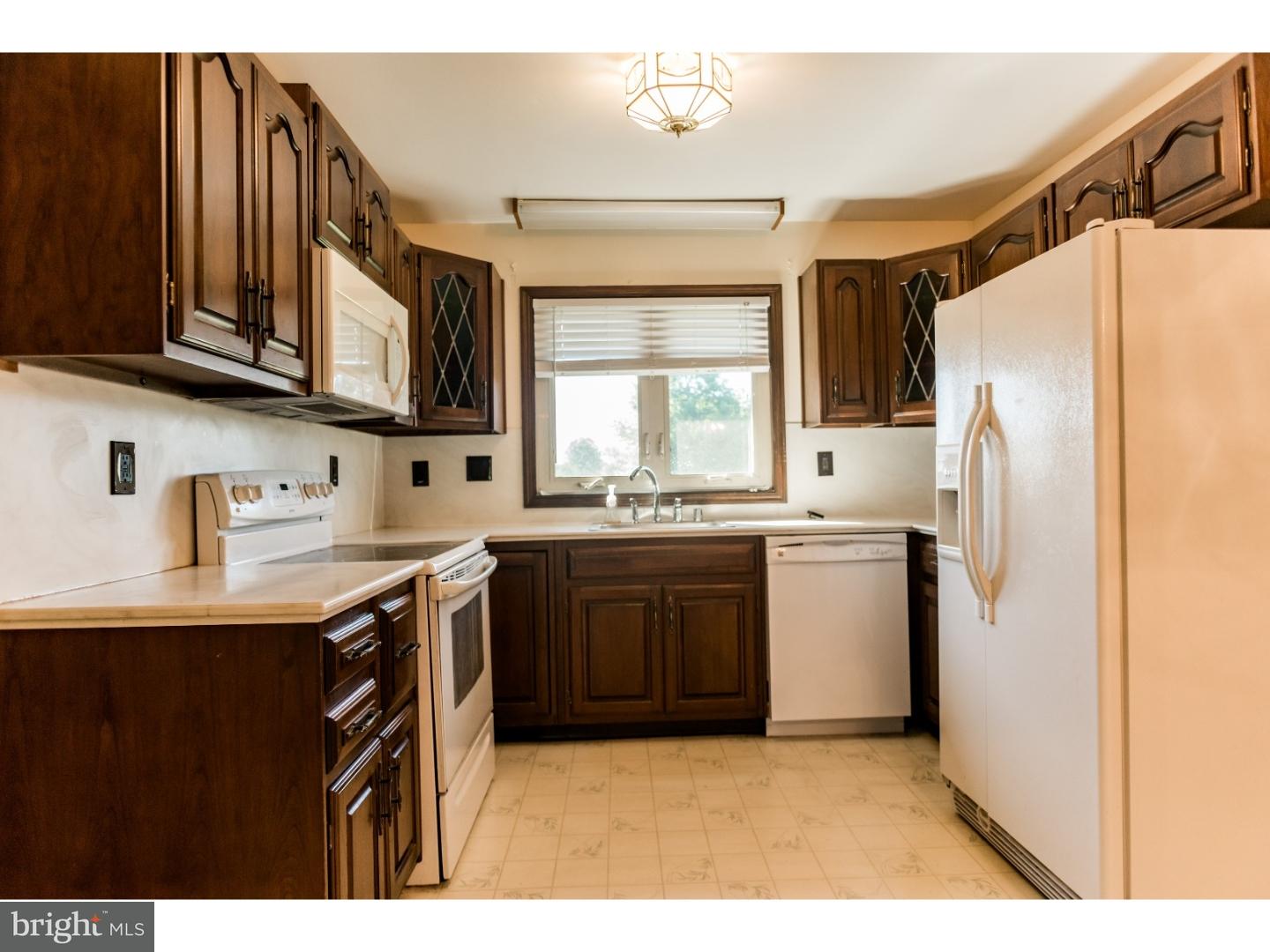 648 Dutch Neck Road Middletown, DE 19709 - Photo 6 of 25 Kitchen