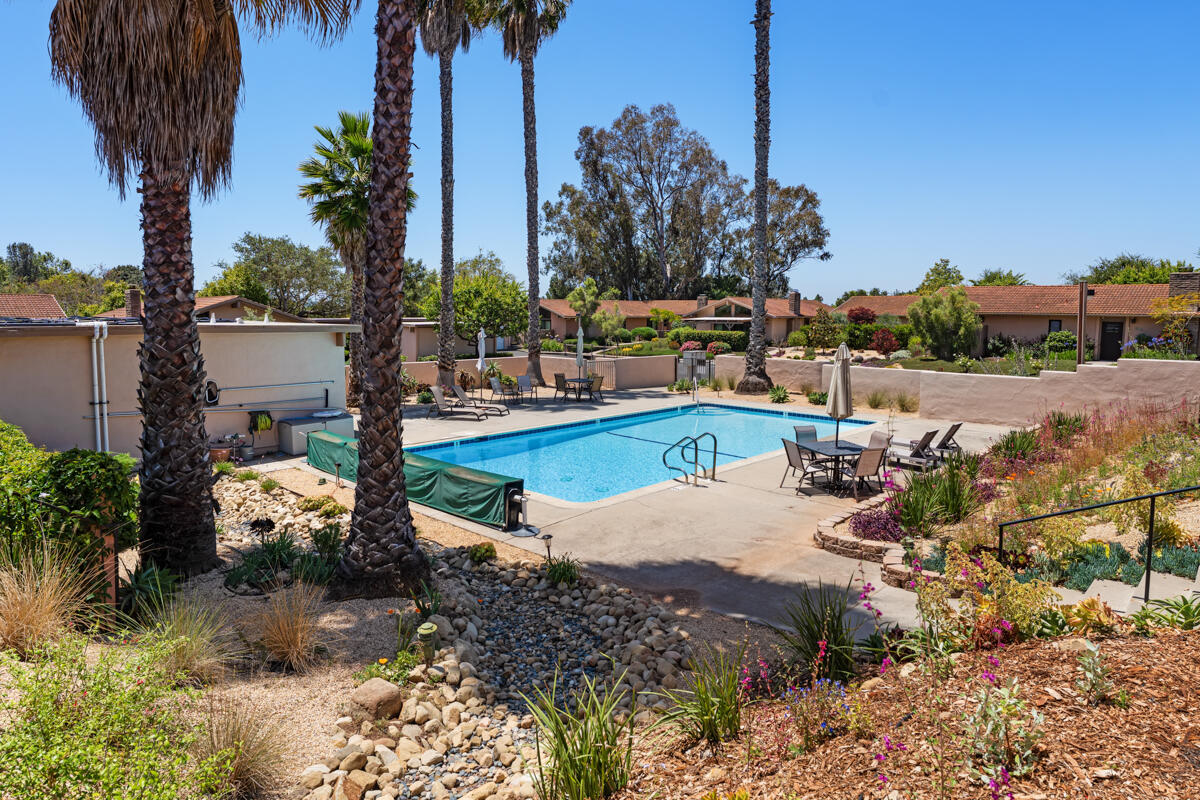 555 North La Cumbre Road Santa Barbara, CA 93110 - Photo 14 of 15 Pool
