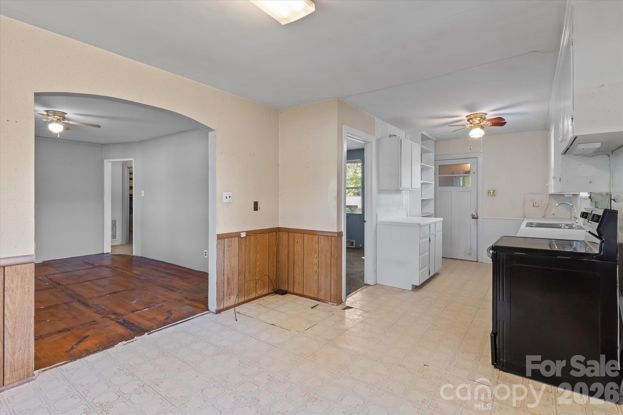 322 Hartness Road Statesville, NC 28677 - Photo 9 of 31 Gallery Image 9