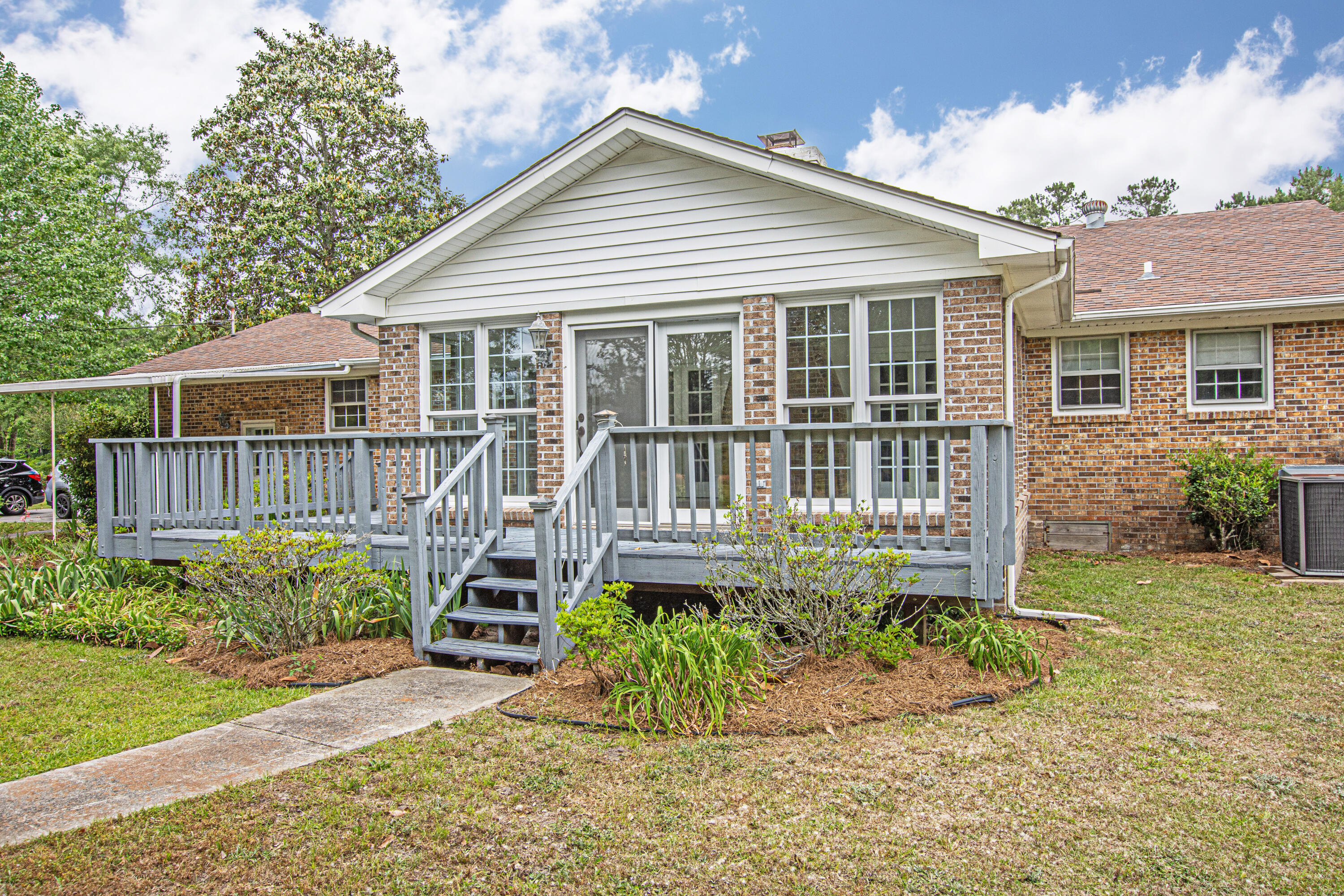 1895 Fish Road Ridgeville, SC 29472 - Photo 5 of 26 0-3