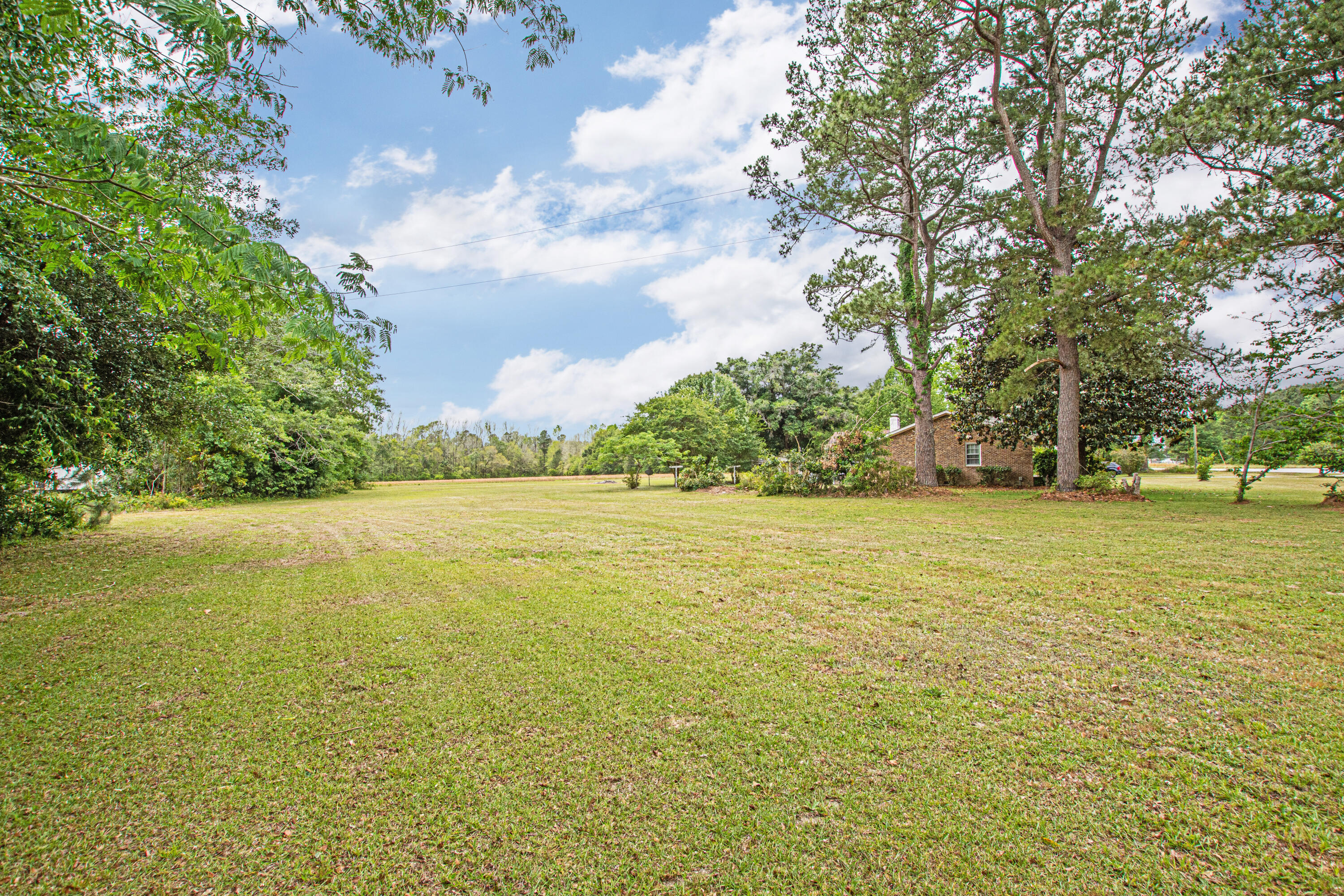 1895 Fish Road Ridgeville, SC 29472 - Photo 9 of 26 0-7