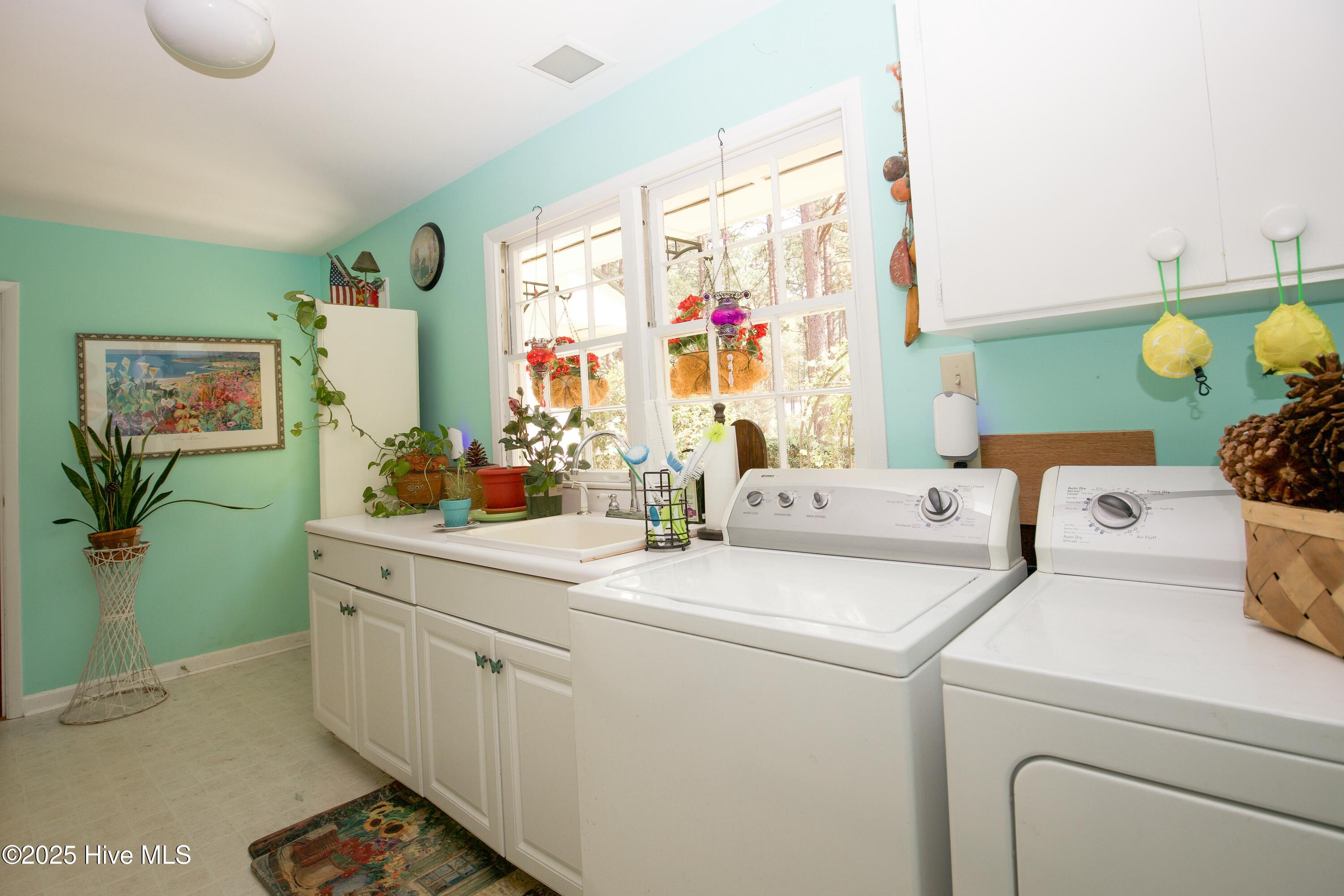310 Becky Branch Road Southern Pines, NC 28387 - Photo 23 of 58 laundry room