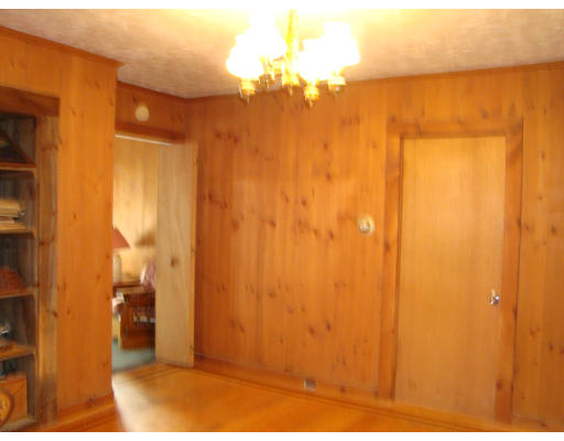 92 Gannett Road Scituate, MA 02066 - Photo 5 of 7 a bathroom with a shower