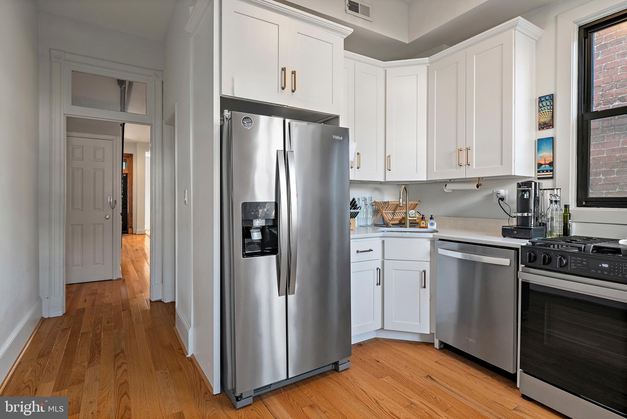 55 S Street Northwest Washington, DC 20001 - Photo 12 of 39 Kitchen