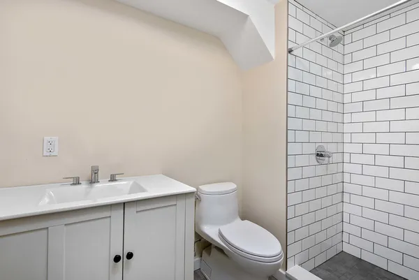 $9,000 | 2317 North Greenview Avenue, Chicago, IL 60614