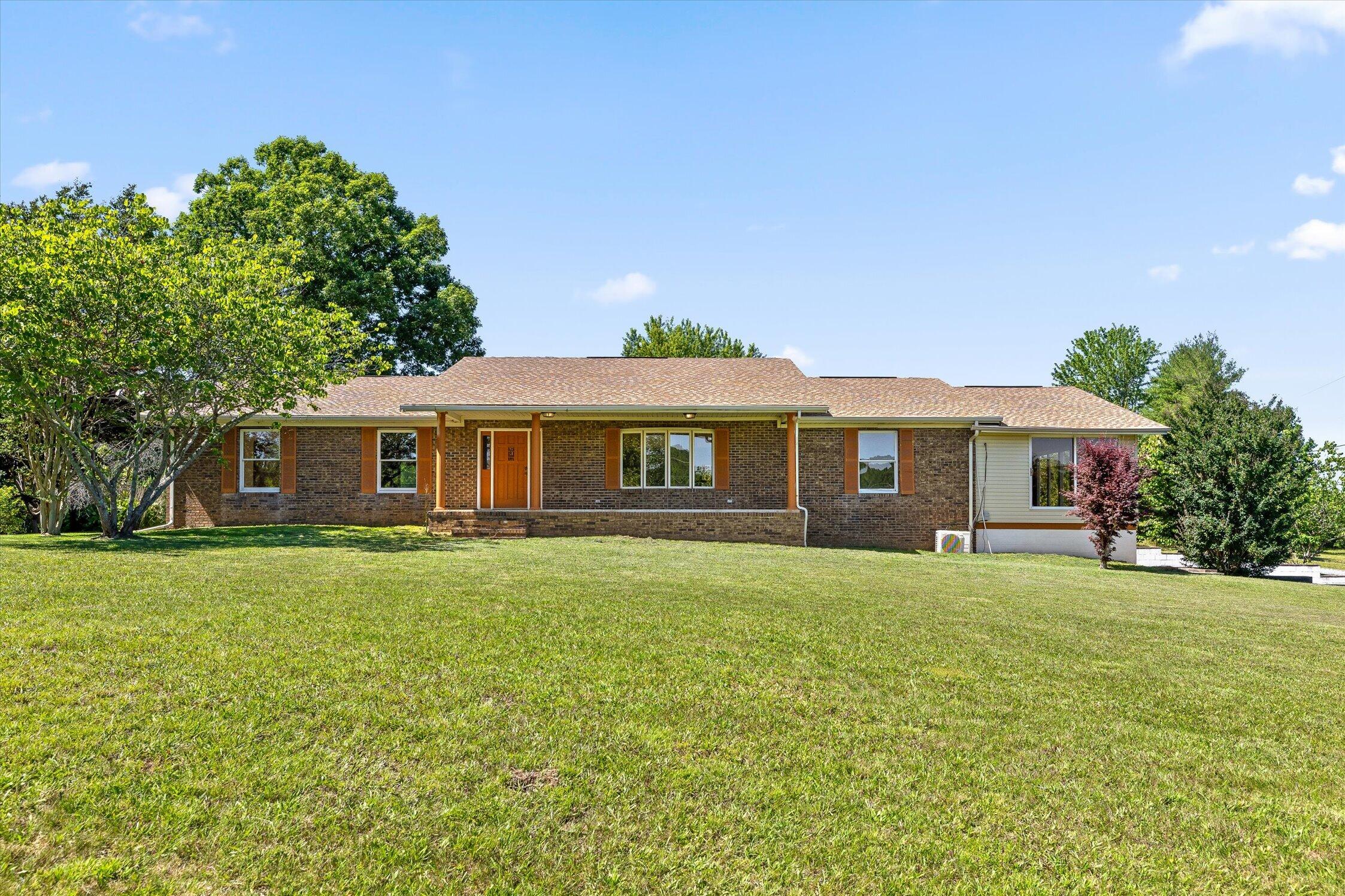 271 Doug Anderson Road Palmer, TN 37365 - Photo 1 of 58 01-Anderson-57