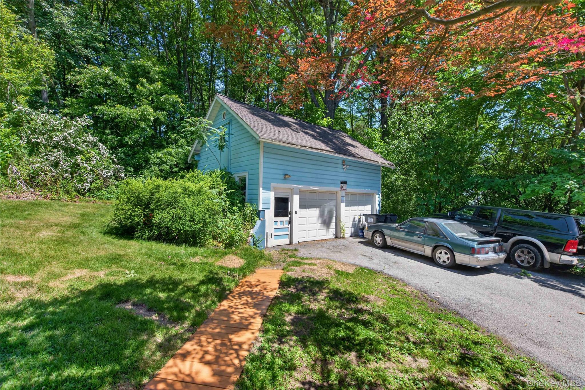 5375 Rte 9W Newburgh, NY 12550 - Photo 32 of 49 Detached garage