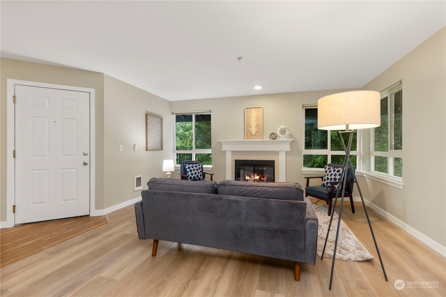 3924 243rd Place Southeast, Unit G401 Bothell, WA 98021 - Photo 5 of 27