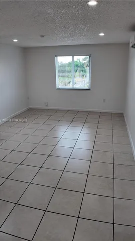 $1,475 | 10900 Southwest 196th Street, Unit 405, Cutler Bay, FL 33157