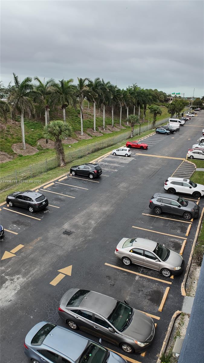 10900 Southwest 196th Street, Unit 405 Cutler Bay, FL 33157 - Photo 9 of 11