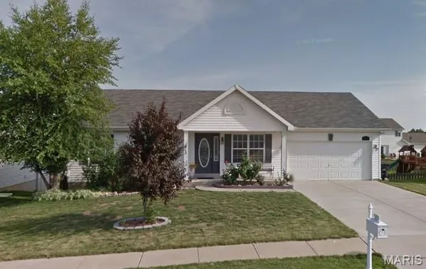 $324,000 | 813 Wenstone Park Drive, Wentzville, MO 63385