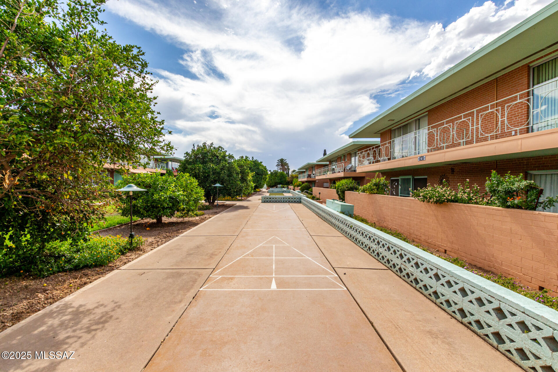 521 North Country Club Road, Unit 67 Tucson, AZ 85716 - Photo 34 of 35 Common Area