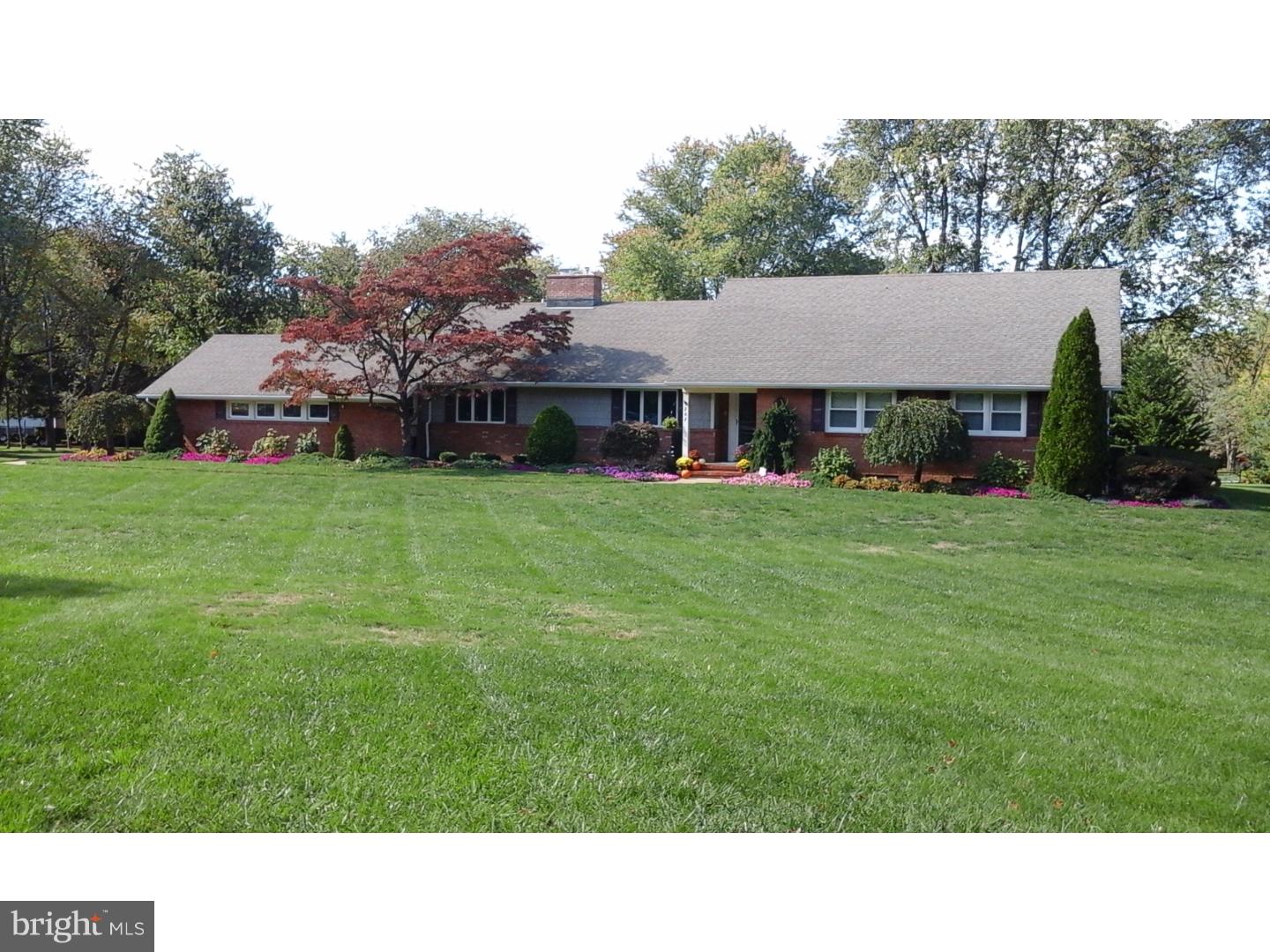 202 Burrs Road Mount Holly, NJ 08060 - Photo 1 of 25