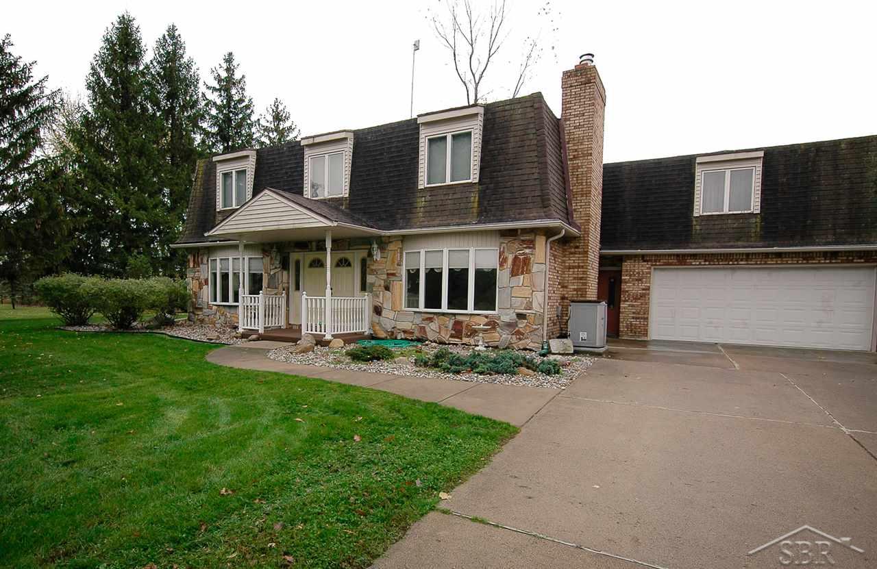 5775 North Graham Road Freeland, MI 48623 - Photo 1 of 28 31306552.JPG